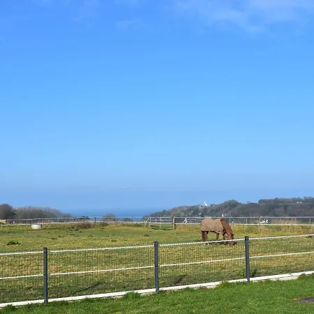 Nyaraló In Normandy Near The Sea