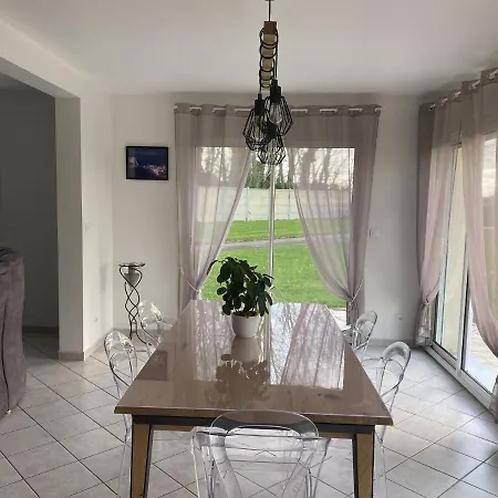 Welcoming In With Private Garden Hébergement de vacances *